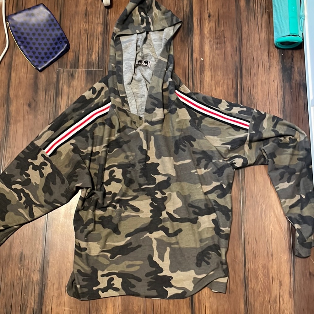 camo hoodie